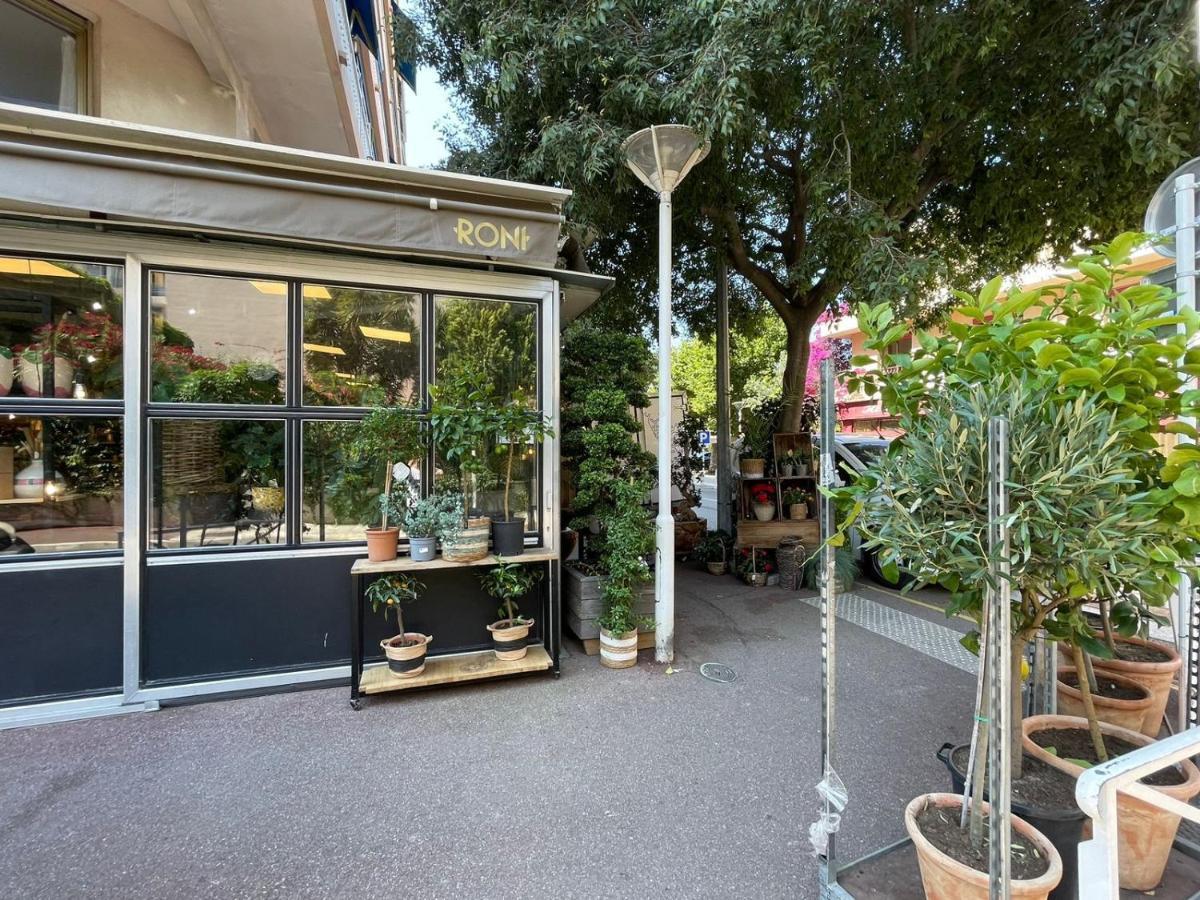 Urban Riviera Juan Les Pins - Queen Room Zewnętrze zdjęcie